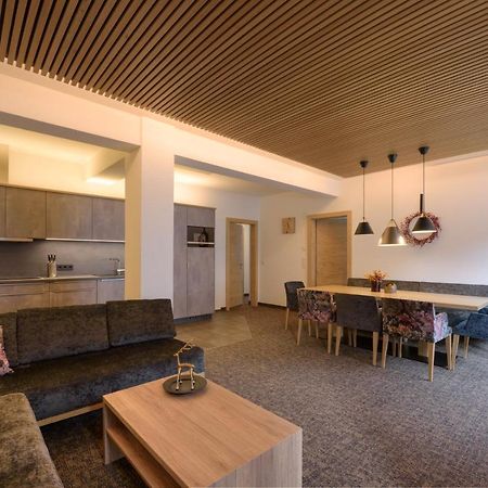 Arula Gmbh Apartment Sankt Anton am Arlberg Bagian luar foto
