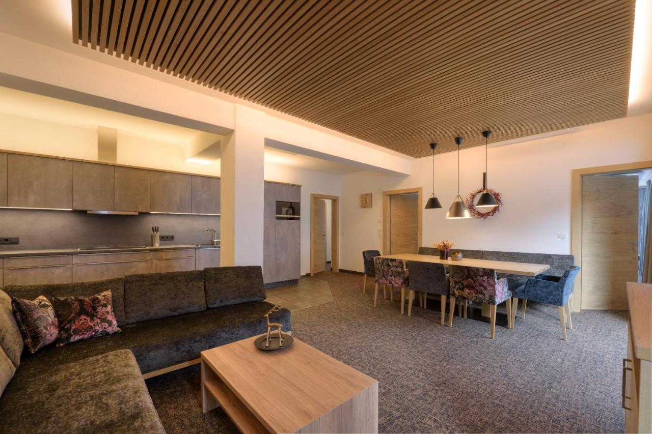 Arula Gmbh Apartment Sankt Anton am Arlberg Bagian luar foto